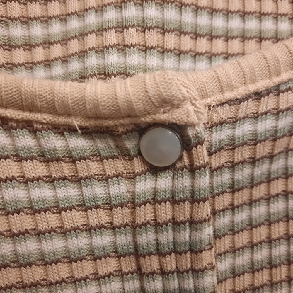 LEVI Shirt - Picture 3 of 6